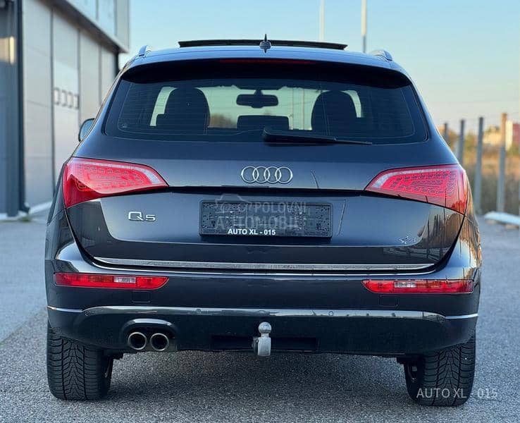 Audi Q5 2.0 TDI / PANO / AUT