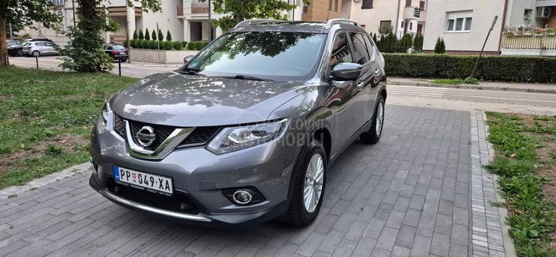 Nissan X-Trail TEKNA 7 SEDISTA