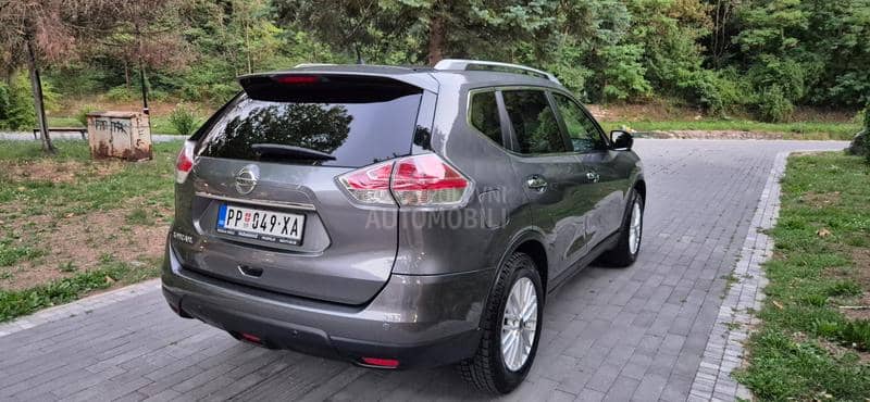 Nissan X-Trail TEKNA 7 SEDISTA