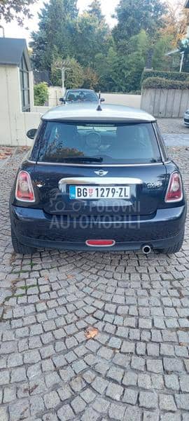 MINI Cooper 1.6