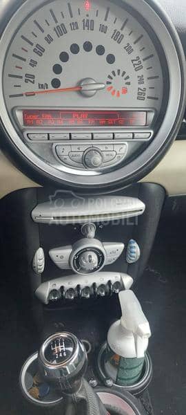 MINI Cooper 1.6