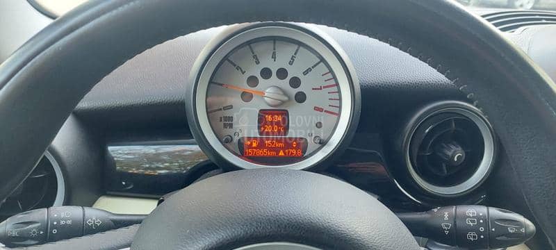 MINI Cooper 1.6