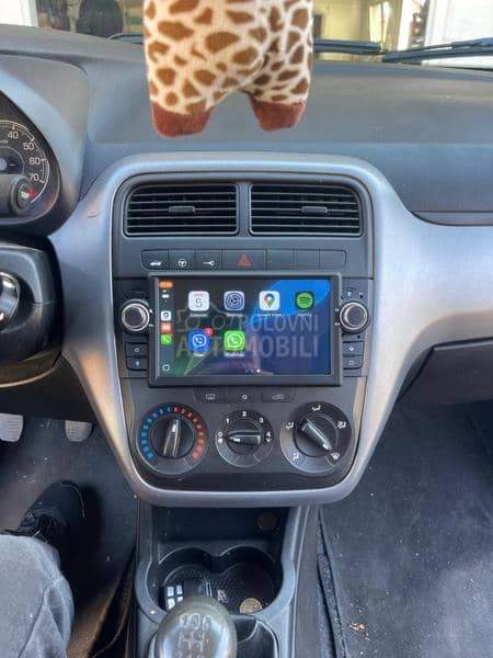 Multimedija Carplay Android