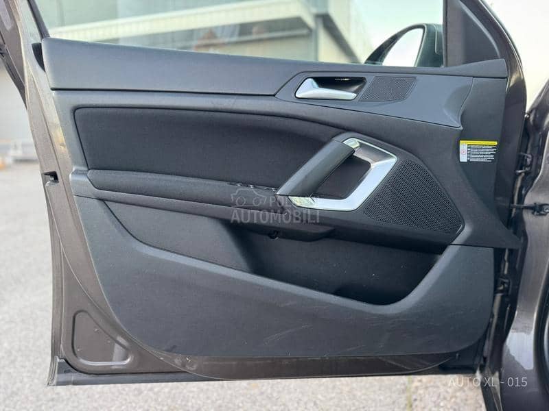 Peugeot 308 1.6 E HDI / ALLURE