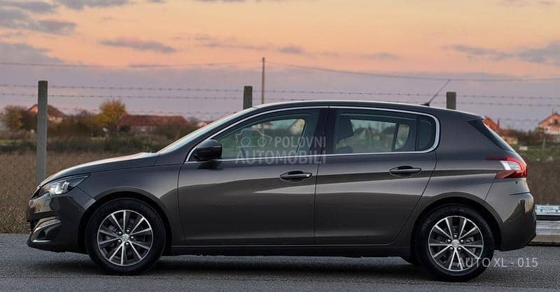 Peugeot 308 1.6 E HDI / ALLURE