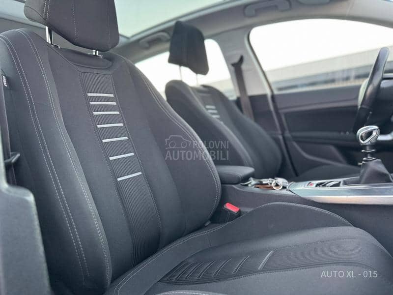 Peugeot 308 1.6 E HDI / ALLURE