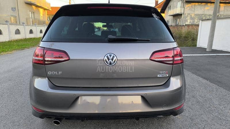 Volkswagen Golf 7 R-line