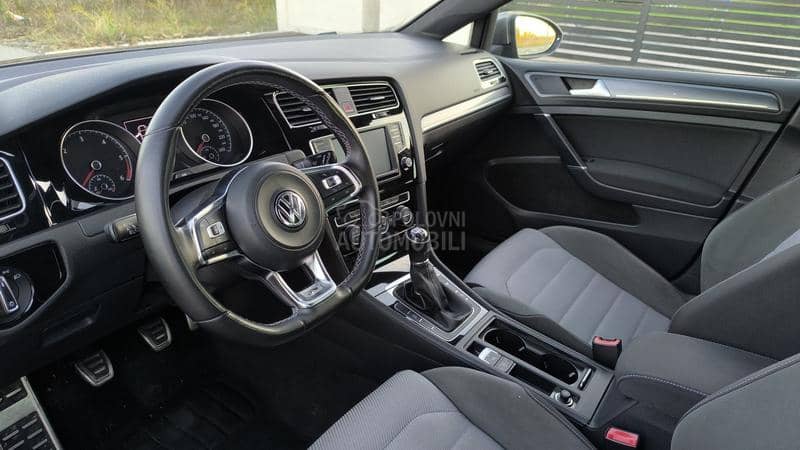 Volkswagen Golf 7 R-line