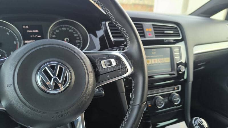 Volkswagen Golf 7 R-line