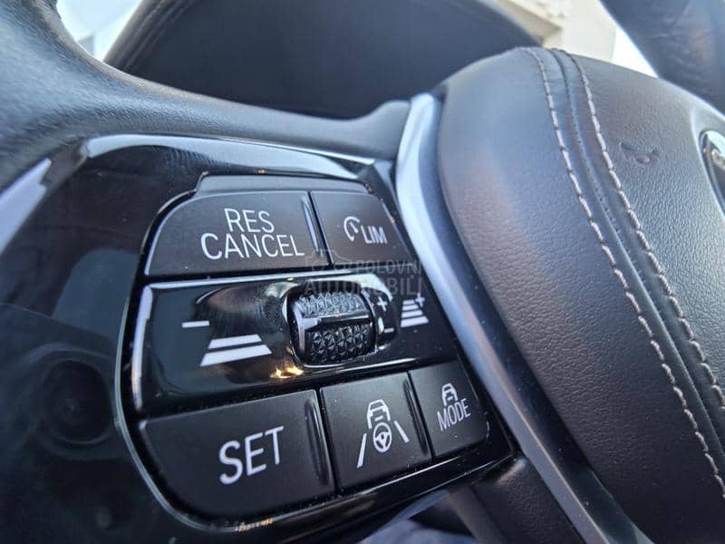 BMW 520 Lux/pano/adapt/HuD