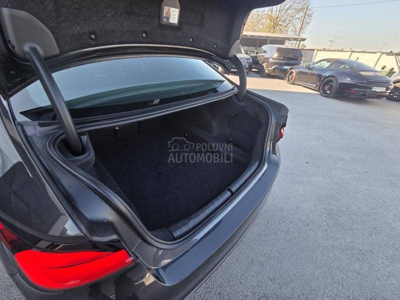 BMW 520 Lux/pano/adapt/HuD