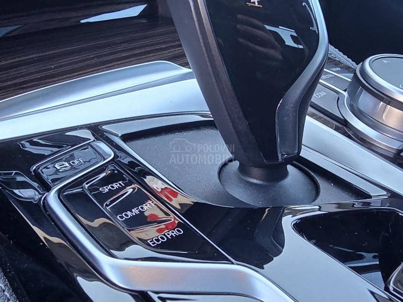 BMW 520 Lux/pano/adapt/HuD