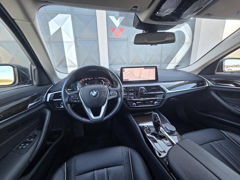 BMW 520 Lux/pano/adapt/HuD