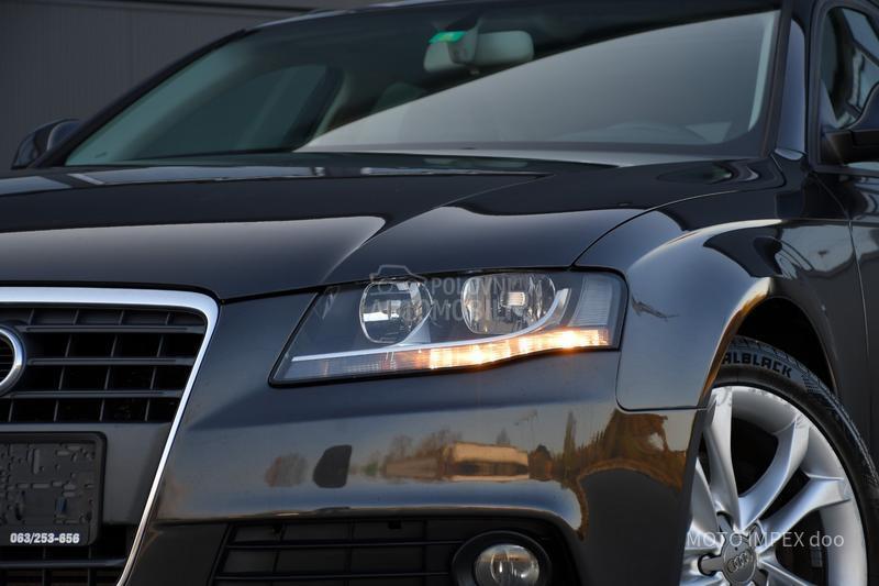 Audi A4 2.0 TDI/AUT/PAN0/CH