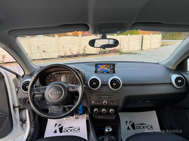 Audi A1 1.2 bi color S line