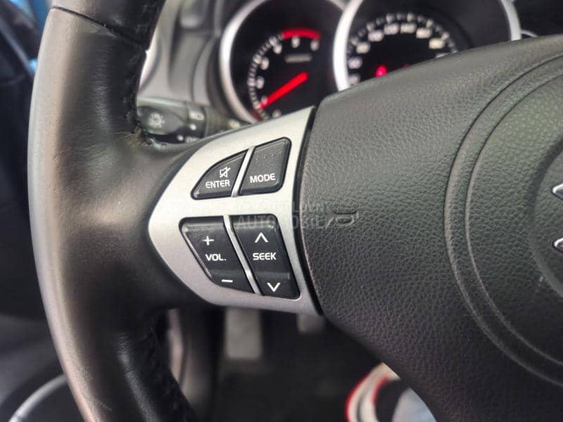 Suzuki Grand Vitara 1.9 DDIS Xenon