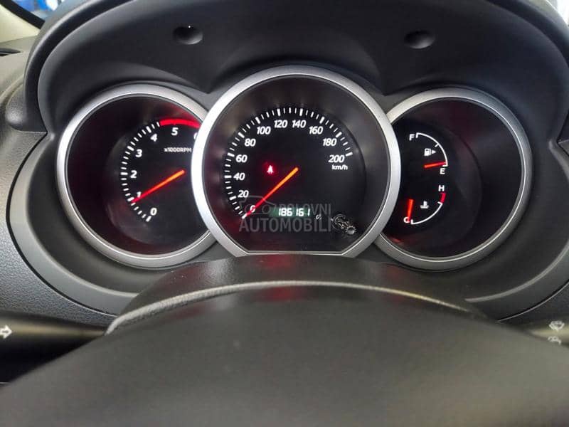 Suzuki Grand Vitara 1.9 DDIS Xenon