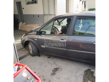 Renault Grand Scenic -  kompletan auto u delovima