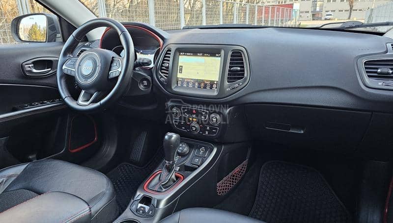 Jeep Compass 2.0 170Trailhawk 4WD