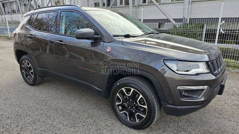 Jeep Compass 2.0 170Trailhawk 4WD