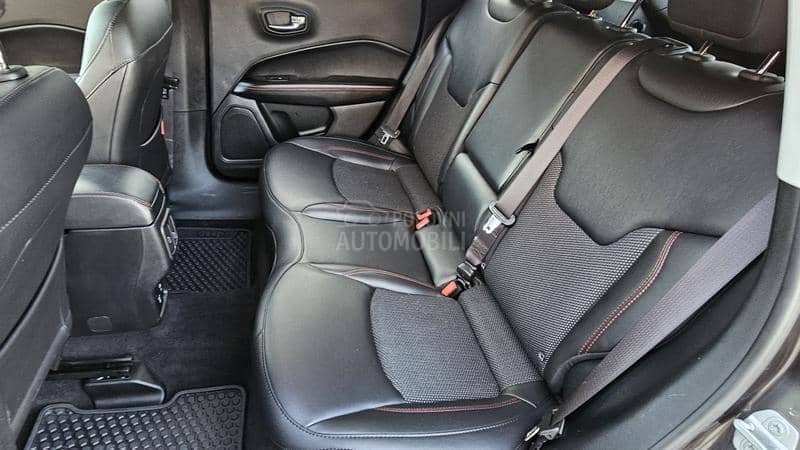 Jeep Compass 2.0 170Trailhawk 4WD