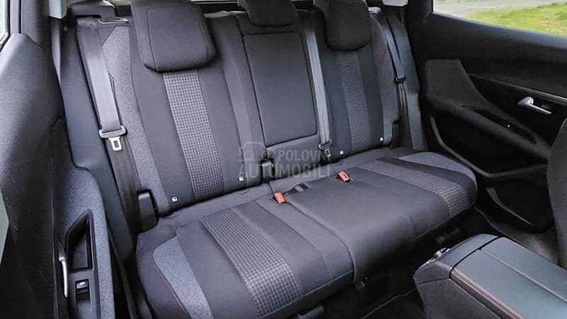 Peugeot 3008 1.5hdi Active Sport