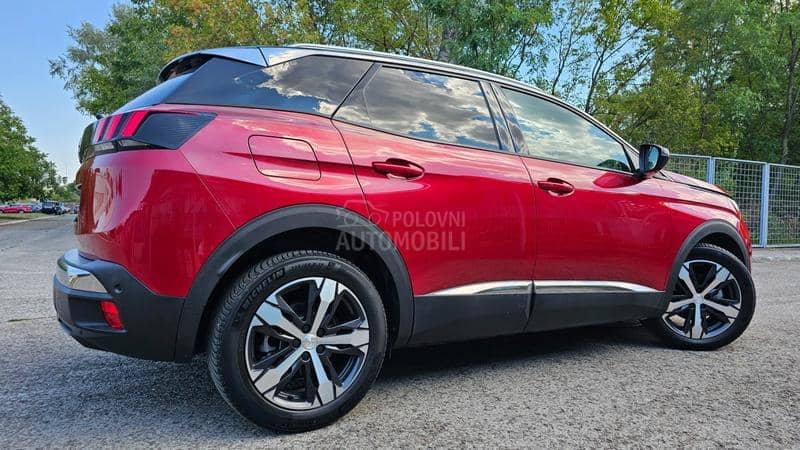 Peugeot 3008 1.5hdi 131 ALLURE