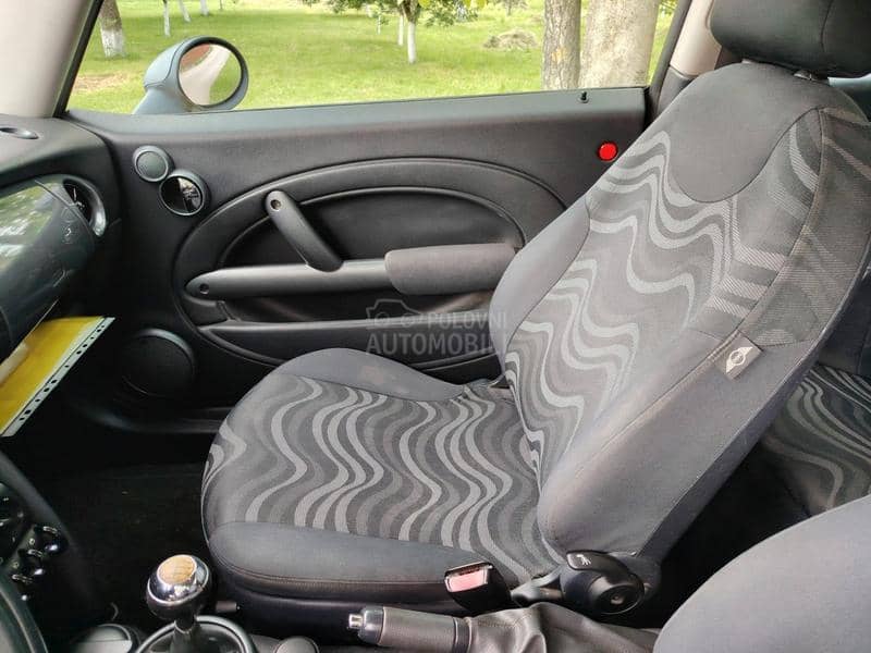 MINI Cooper 1.4 d4d