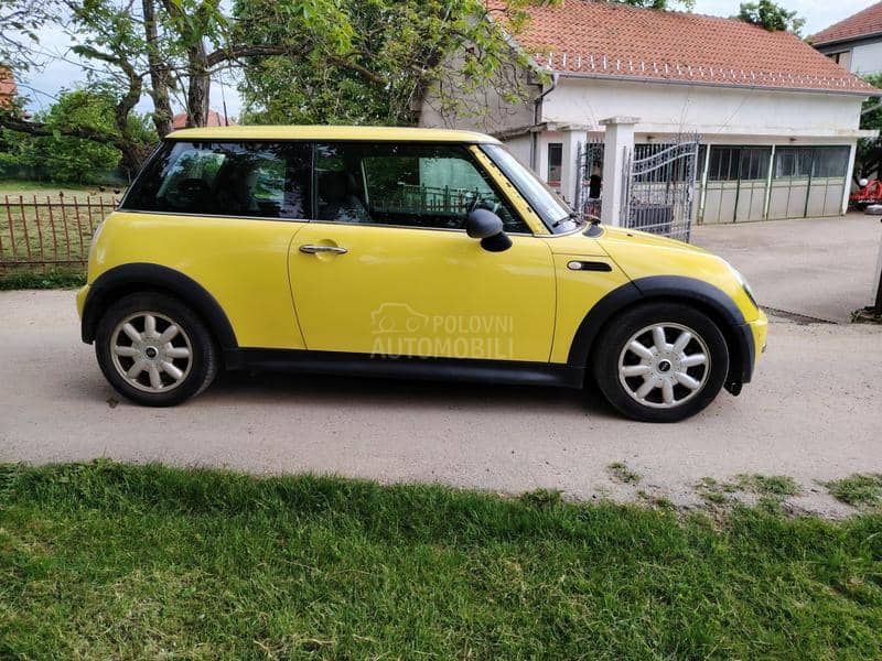MINI Cooper 1.4 d4d