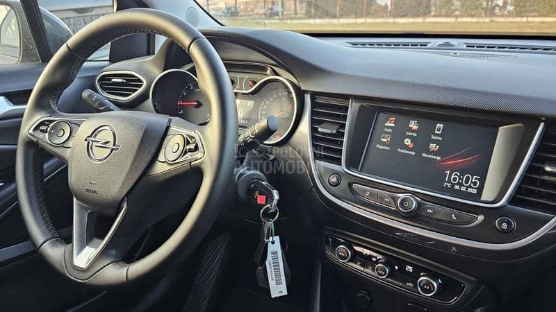 Opel Crossland X  1.5 120hp INNOVATION
