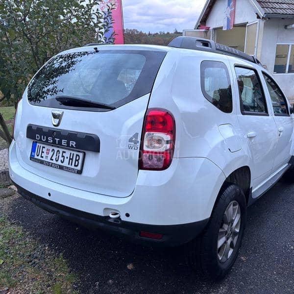 Dacia Duster 4WD