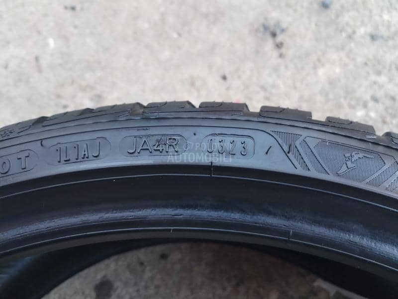 Goodyear 235/35 R20 Zimska