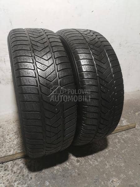 Pirelli 235/60 R18 Zimska
