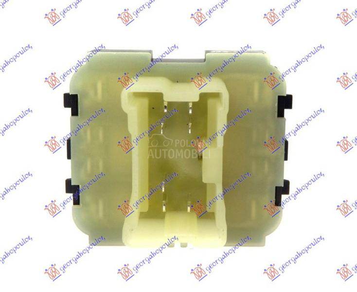 PREKIDAC U PREDNJIM VRATIMA (2