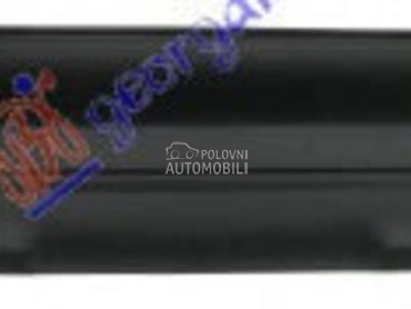 ZADNJI BRANIK za Renault Captur od 2013. do 2017. god.