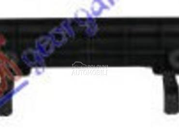 NOSAC ZADNJEG BRANIKA CENTRALN za Renault Captur od 2013. do 2017. god.