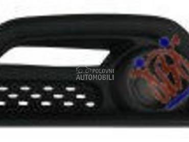 RESETKA PREDNJEG BRANIKA (BEZ za Renault Captur od 2013. do 2017. god.