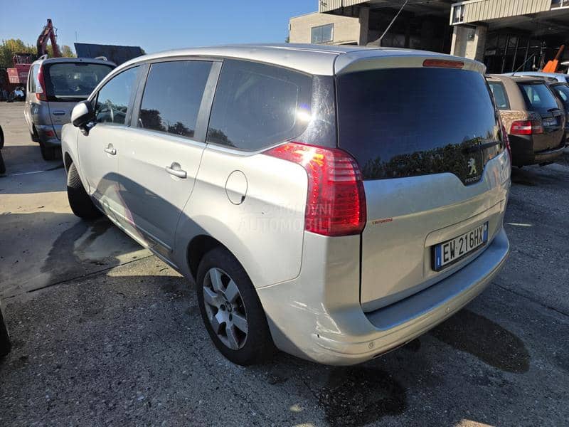 Peugeot 5008 2013. god. -  kompletan auto u delovima