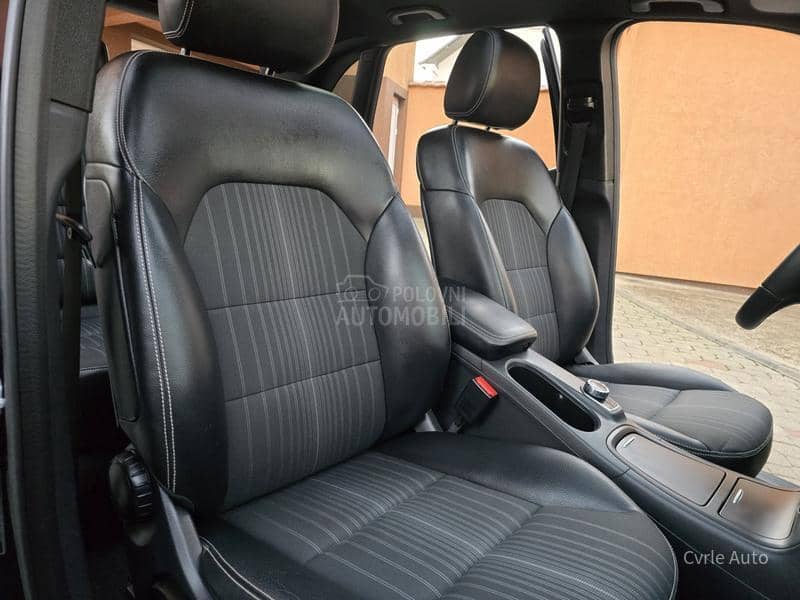 Mercedes Benz B 200 CDI TOTAL FUL N0V