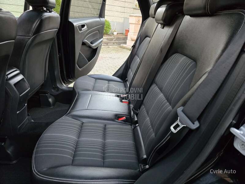 Mercedes Benz B 200 CDI TOTAL FUL N0V