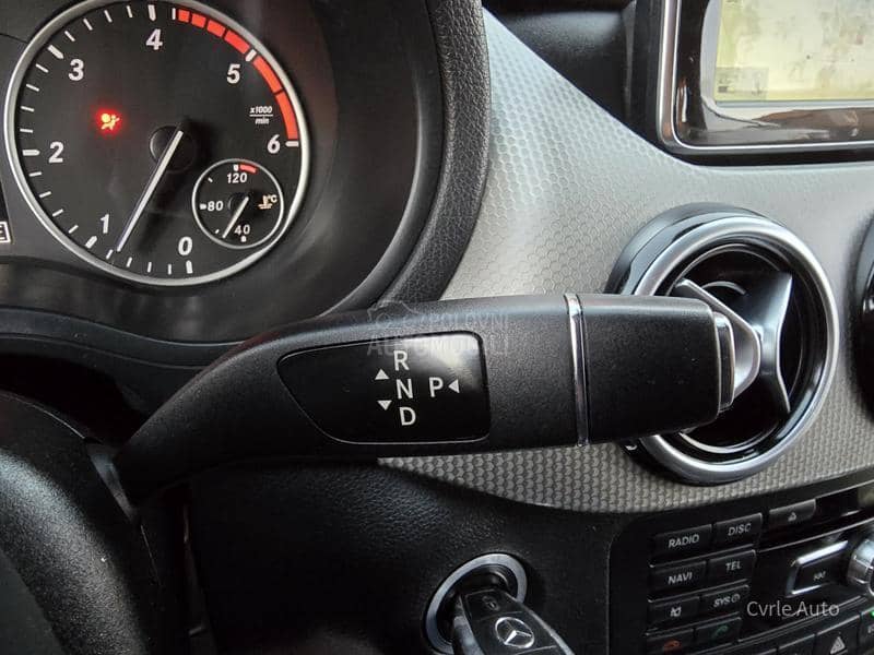 Mercedes Benz B 200 CDI TOTAL FUL N0V