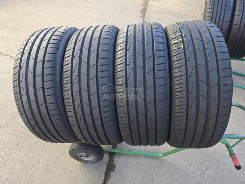 Hankook 215/45 R18 Letnja