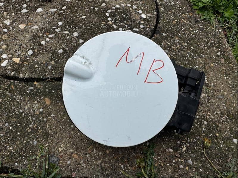 Poklopac rezervoara Z 474