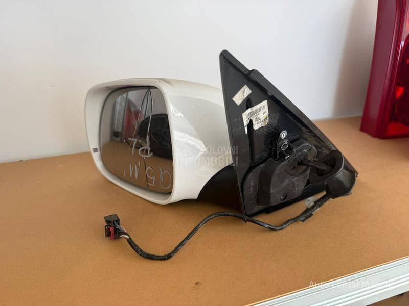 retrovizor Q5