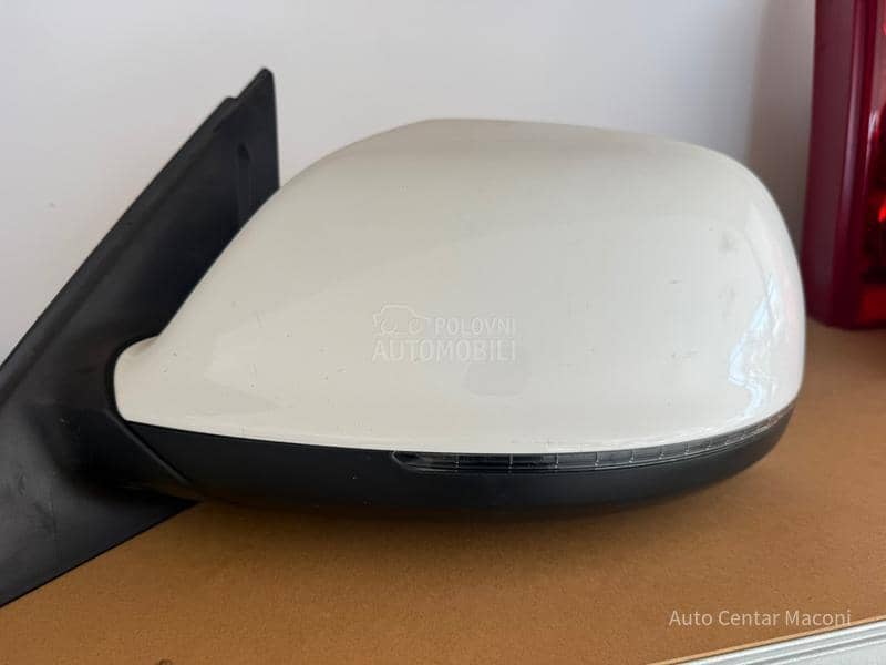 retrovizor Q5