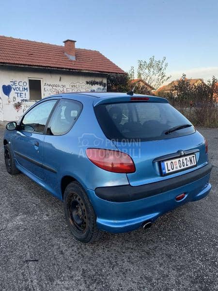 Peugeot 206 