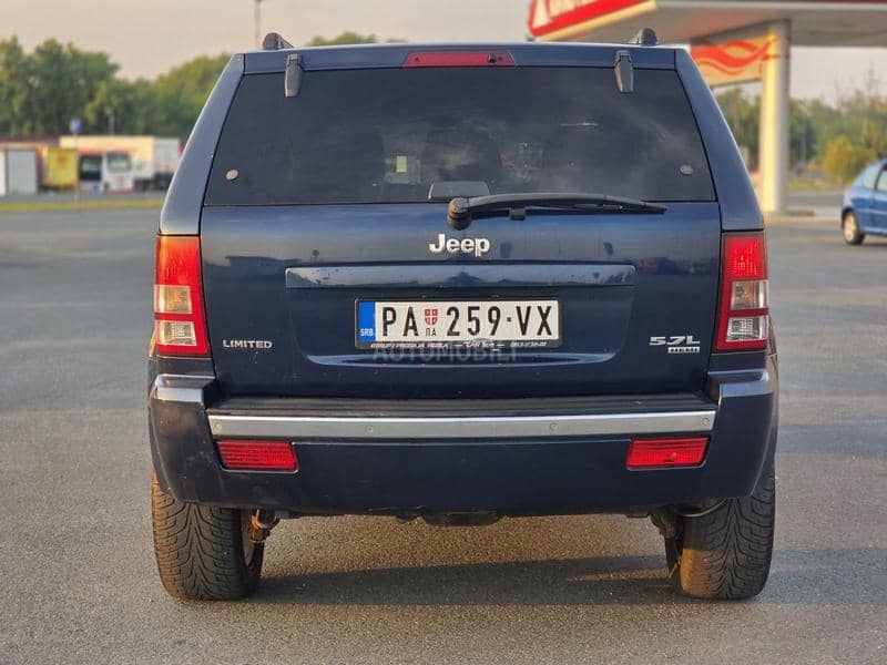 Jeep Grand Cherokee HEMI