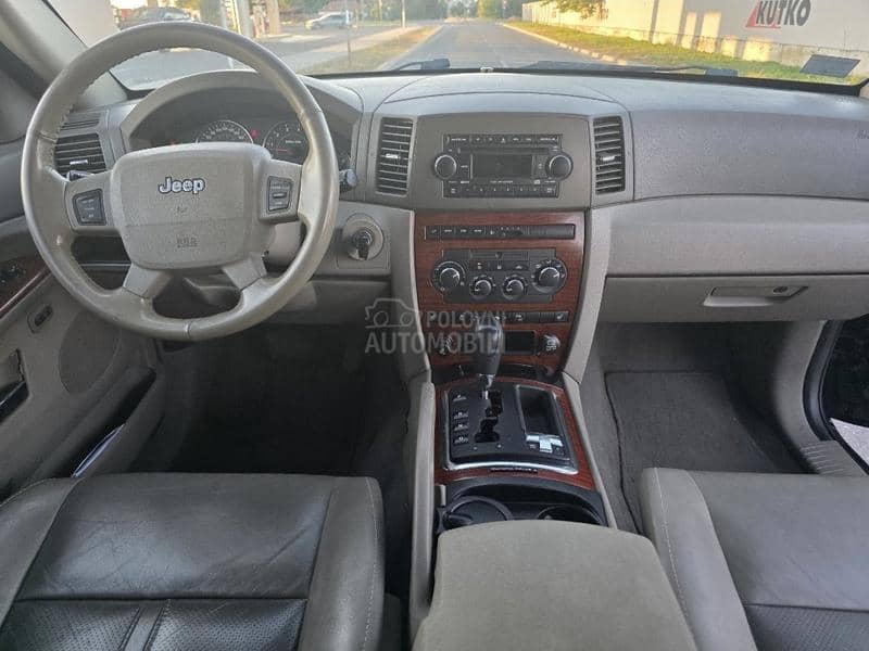 Jeep Grand Cherokee HEMI