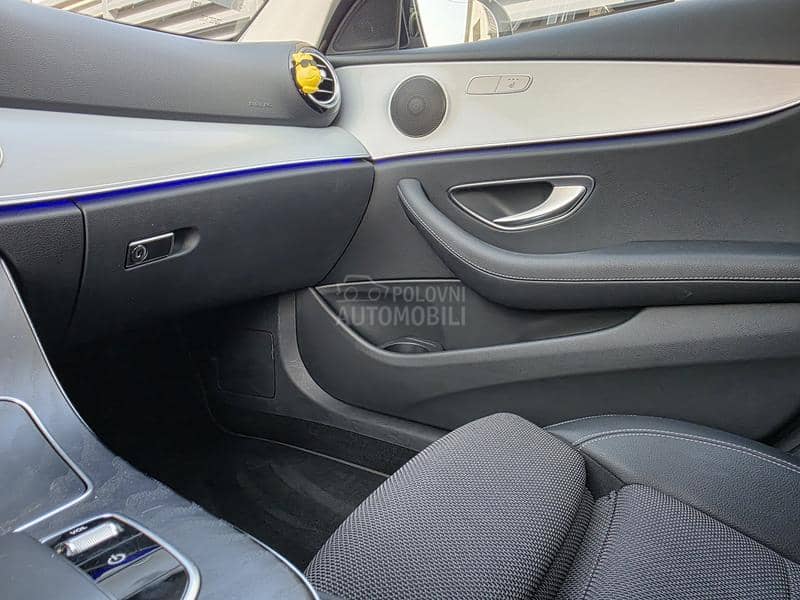 Mercedes Benz E 220 AMG/HYBRID