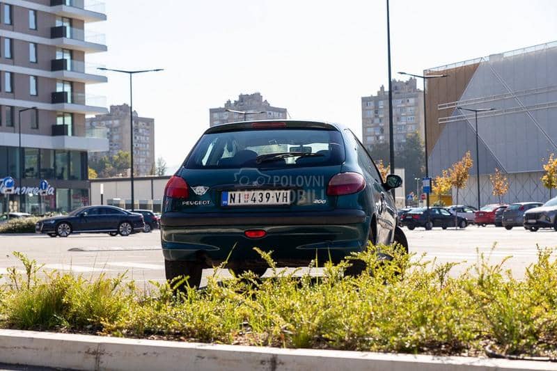 Peugeot 206 